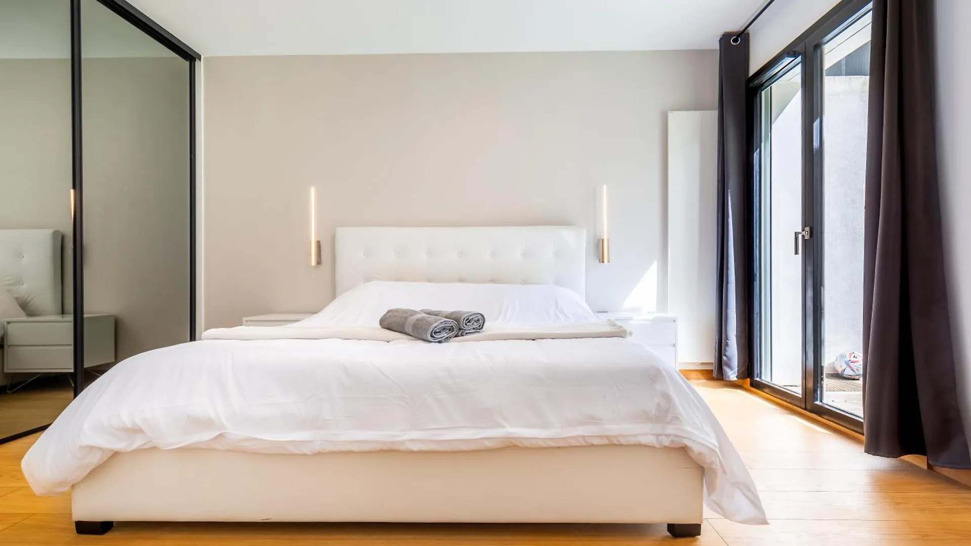 Lavie Maison Jardin A Montmartre Apartment Paris 0*,  France